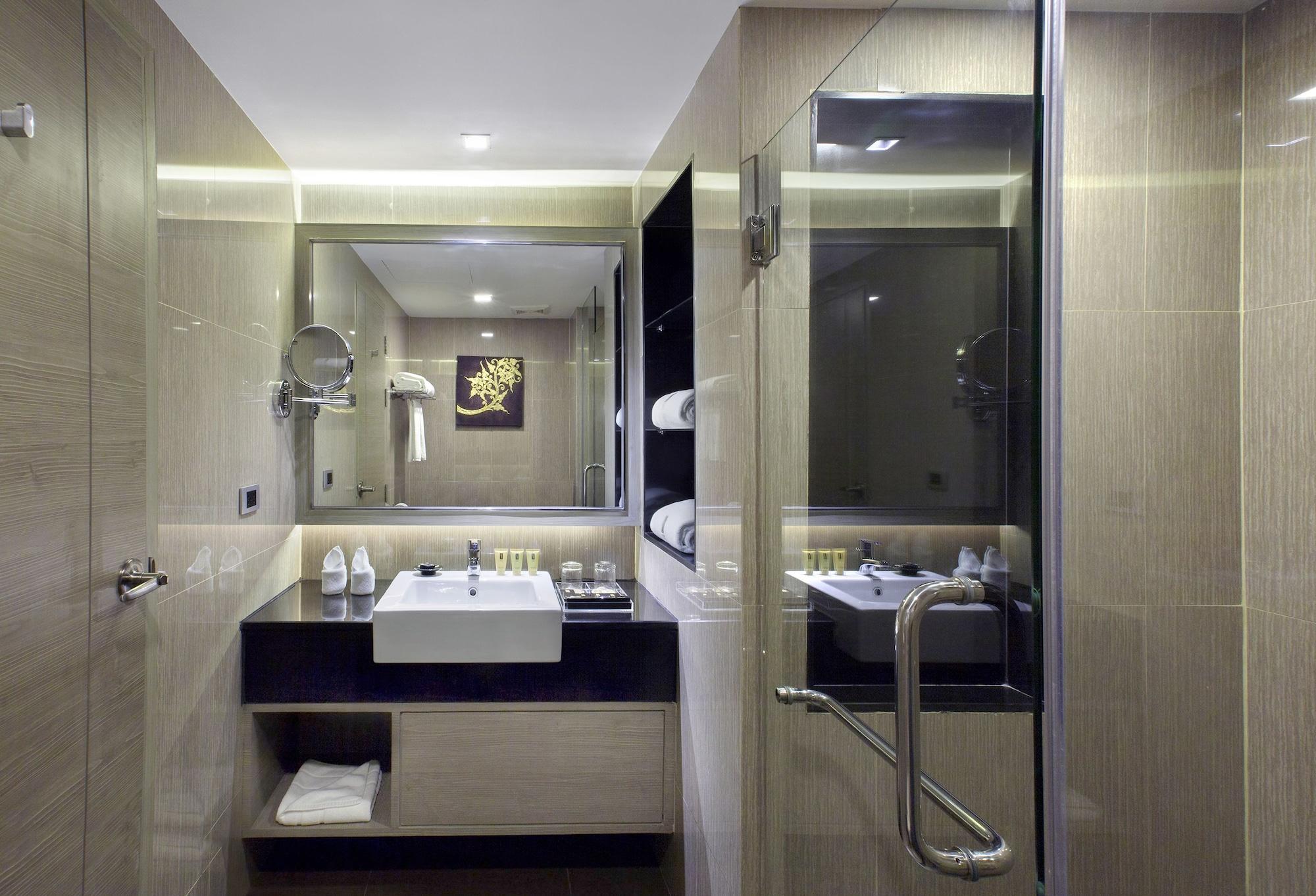 Hotel Ramada By Wyndham Sukhumvit 11 Bangkok